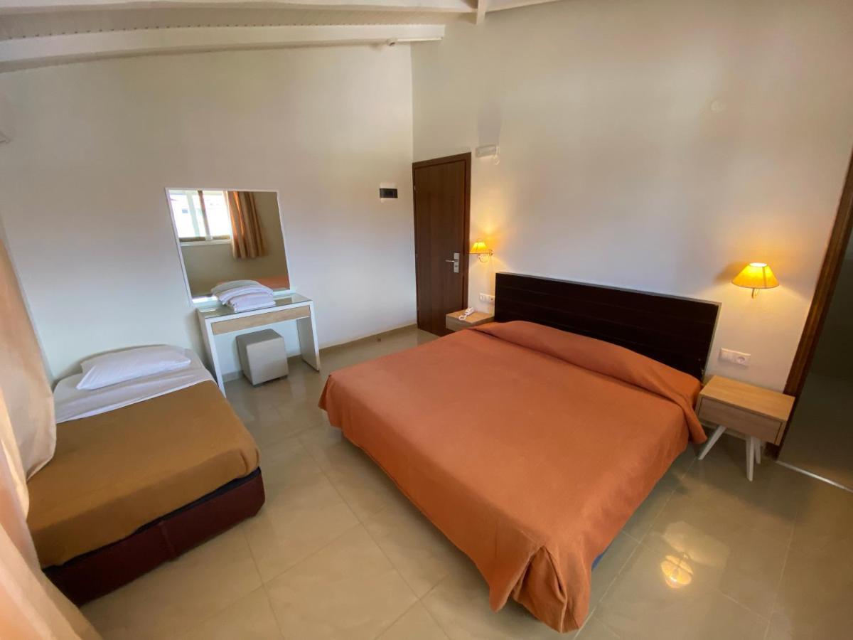 Olympiakí Aktí Hotel Platon Beach מראה חיצוני תמונה
