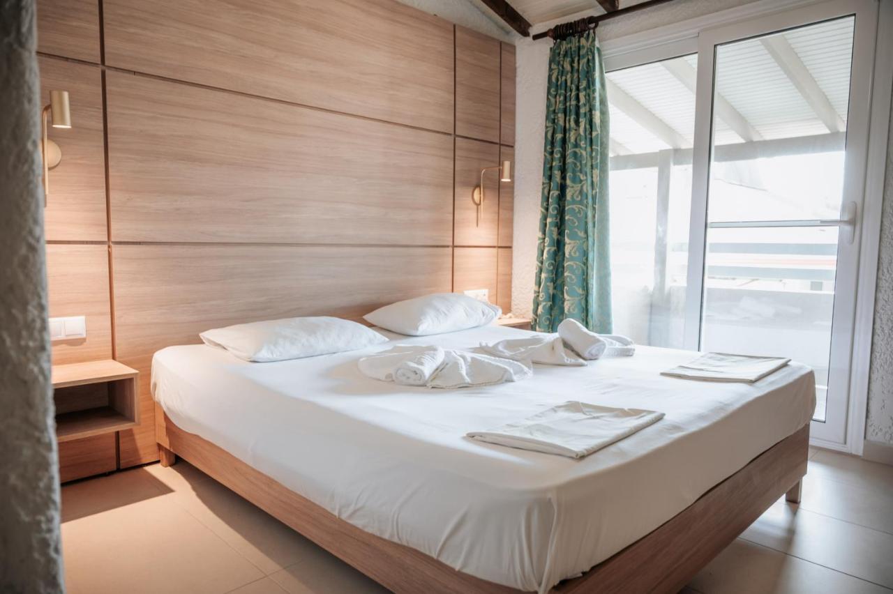 Olympiakí Aktí Hotel Platon Beach מראה חיצוני תמונה